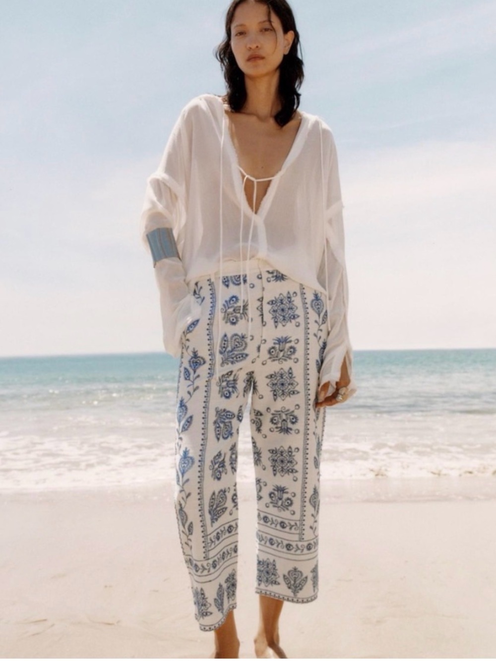 Zara Cream and Navy Floral-Print Pants